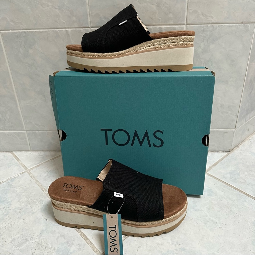 TOMS Black Adria Women's Platform Slide Sandals